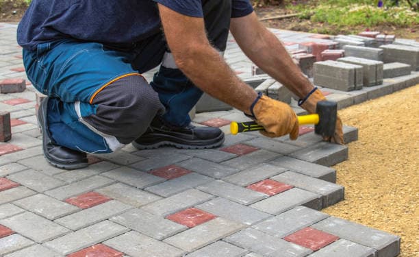 Professional Brick Walkway Contractors Guide For Portland, OR Homes